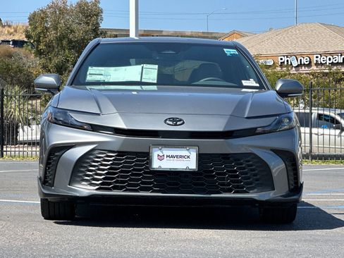 New 2026 Toyota Camry SE FWD image 7