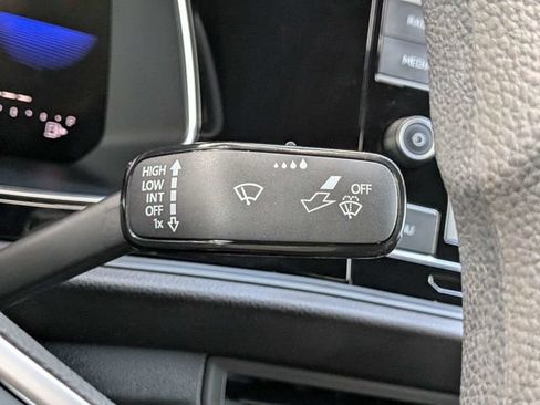 Certified 2023 Volkswagen Jetta Sport FWD image 33