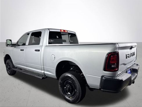 New 2026 RAM 2500 Tradesman AWD/4WD image 8