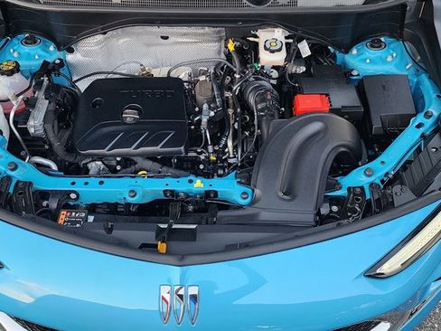 Used 2025 Buick Encore GX Sport Touring image 18