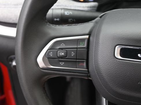 Used 2024 Jeep Compass Latitude AWD/4WD image 28