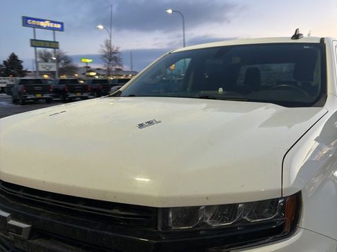 Used 2022 Chevrolet Silverado 1500 LT Trail Boss w/ Bed Protection Package image 26