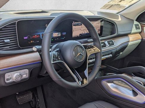 New 2026 Mercedes-Benz GLE 450 4MATIC Coupe image 3