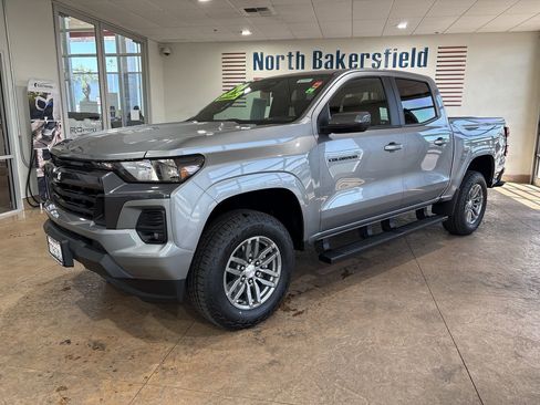 Used 2024 Chevrolet Colorado LT w/ LT Convenience Package RWD image 1