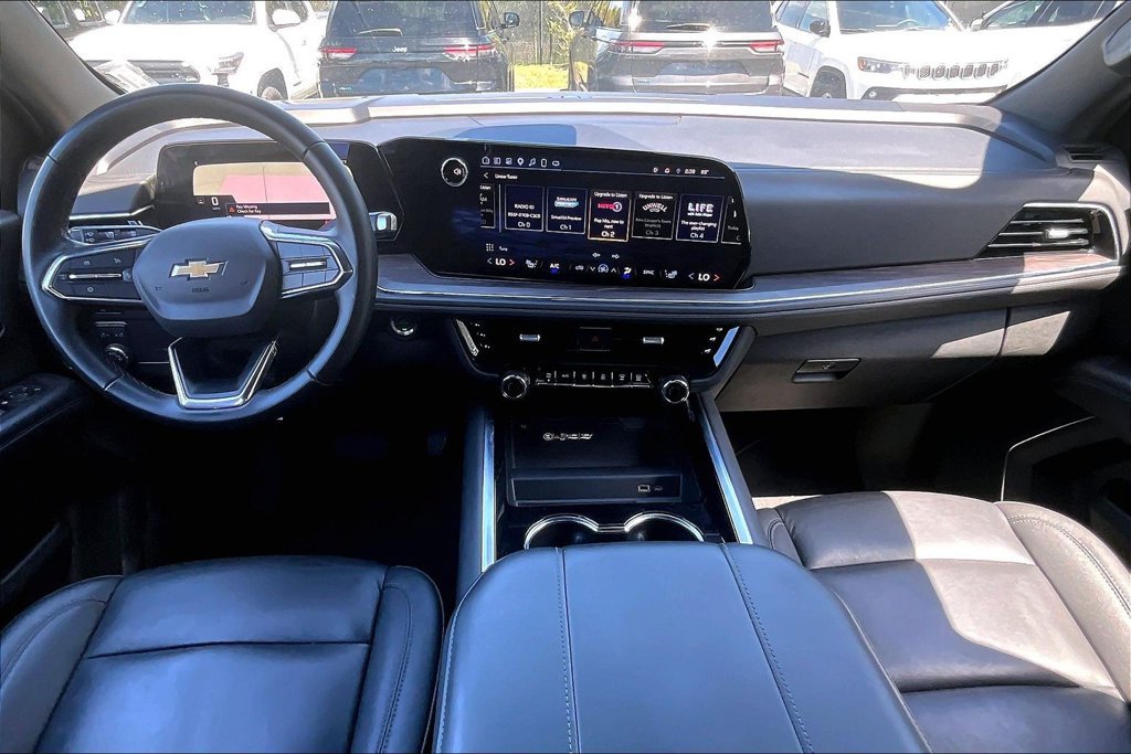 Used 2025 Chevrolet Tahoe LT AWD/4WD image 7