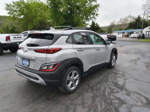 Used 2023 Hyundai Kona SEL AWD/4WD image 9