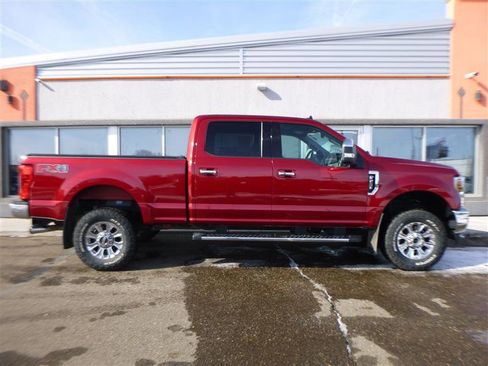 Used 2019 Ford F250 Lariat w/ Lariat Ultimate Package image 5