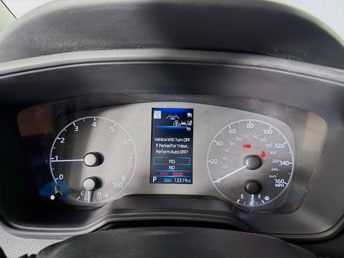 Used 2024 Toyota Corolla SE FWD image 18