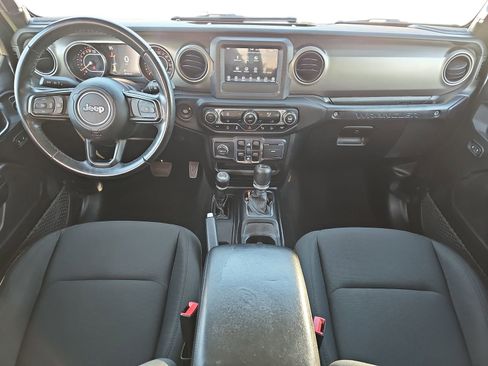 Used 2021 Jeep Wrangler Unlimited Sport image 9