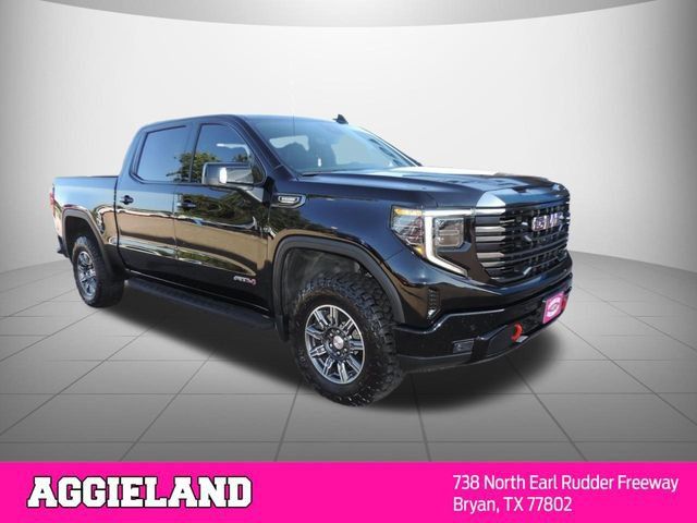Used 2024 GMC Sierra 1500 AT4 w/ Technology Package AWD/4WD image 3