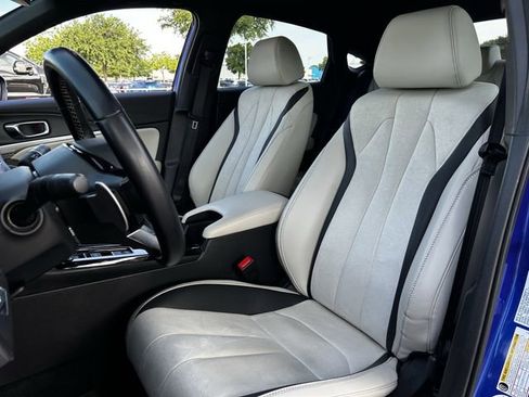 Used 2025 Acura Integra A-Spec FWD image 29