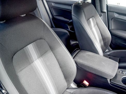 Used 2024 Honda Civic Sport image 10