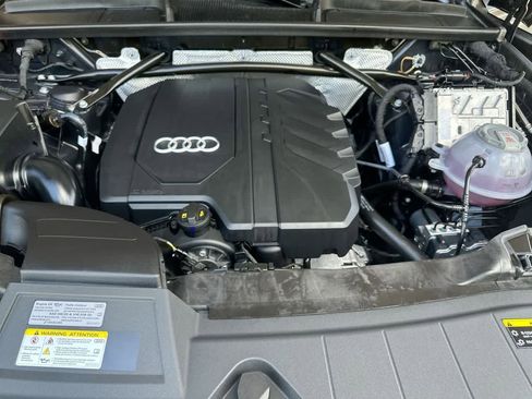 Used 2025 Audi Q5 2.0T Premium Plus w/ Premium Plus Package AWD/4WD image 12