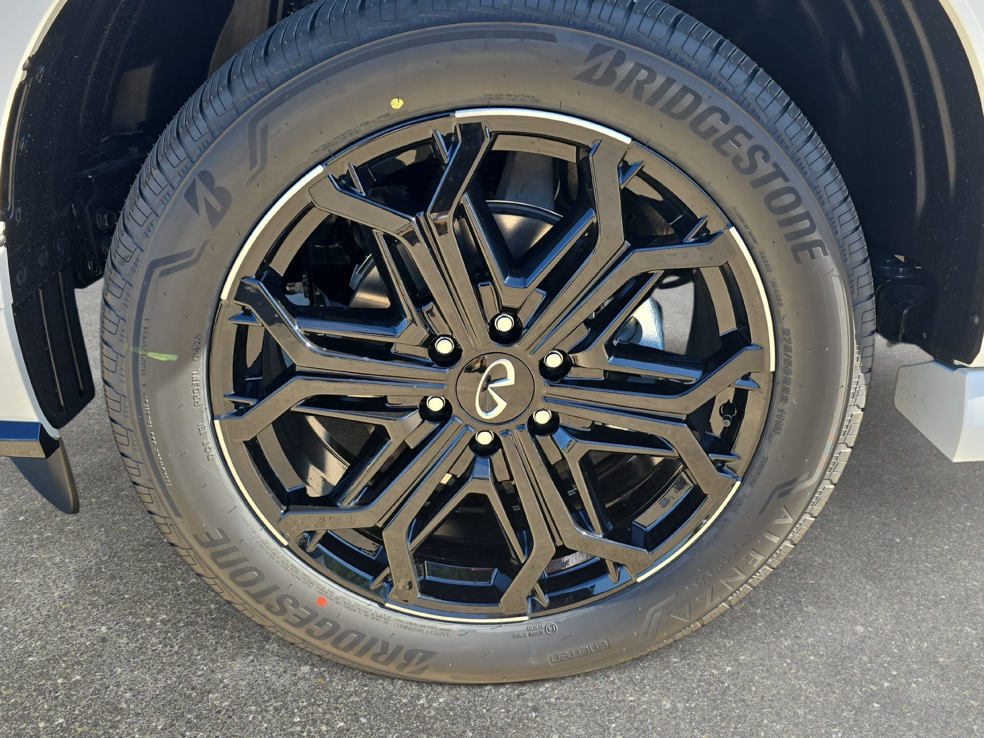 New 2026 INFINITI QX80 4WD image 31