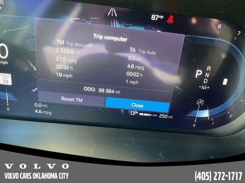 Used 2024 Volvo XC60 B5 Ultimate w/ Protection Package Premier image 12