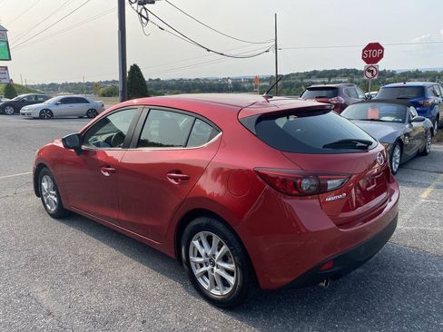 Used 2016 MAZDA MAZDA3 i Touring FWD image 3