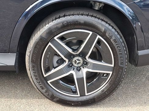 Used 2024 Mercedes-Benz GLC 300 4MATIC image 6