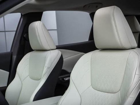 Certified 2026 Lexus RX 350 AWD image 9