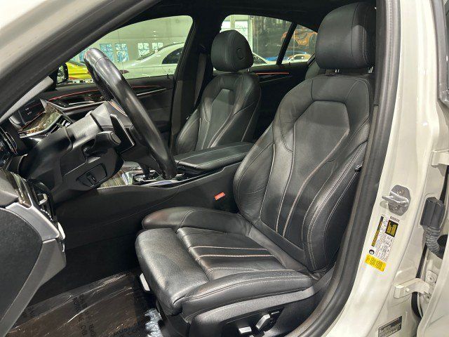Used 2018 BMW 540i RWD image 44