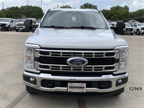 Used 2024 Ford F350 XL w/ XL Chrome Package RWD image 10