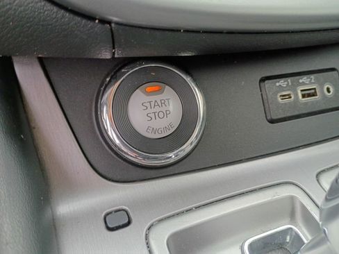 Used 2023 Nissan Murano SV image 26