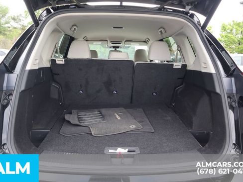 Used 2025 Nissan Rogue SV FWD image 20