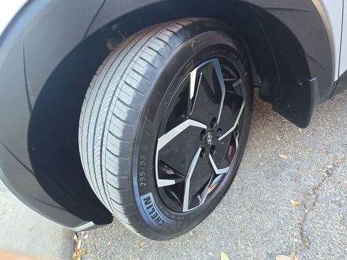 Certified 2023 Hyundai Ioniq 5 SEL image 30