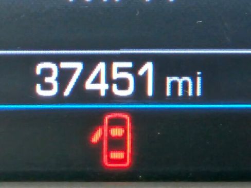 Used 2024 Chevrolet Equinox LT image 24