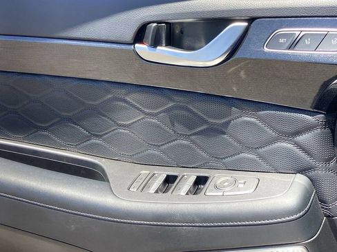 Used 2020 Hyundai Palisade Limited FWD image 19
