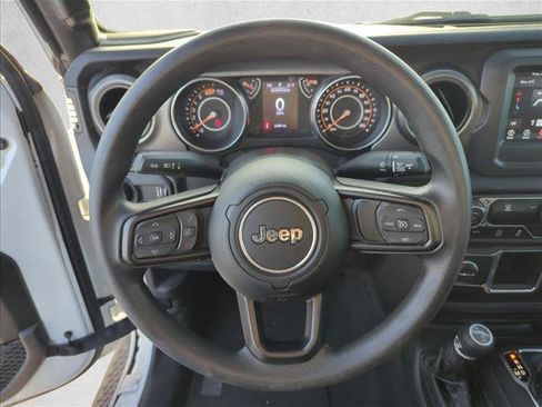 Used 2023 Jeep Wrangler Sport AWD/4WD image 11