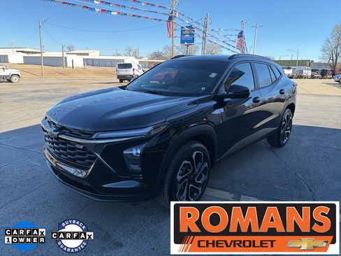 Used 2025 Chevrolet Trax RS w/ Driver Confidence Package image 7