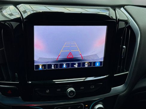 Used 2022 Chevrolet Traverse RS w/ LPO, Floor Liner Package image 10