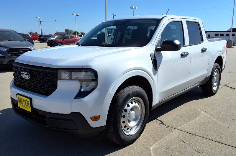 Used 2026 Ford Maverick XL w/ Equipment Group 101A AWD/4WD image 4