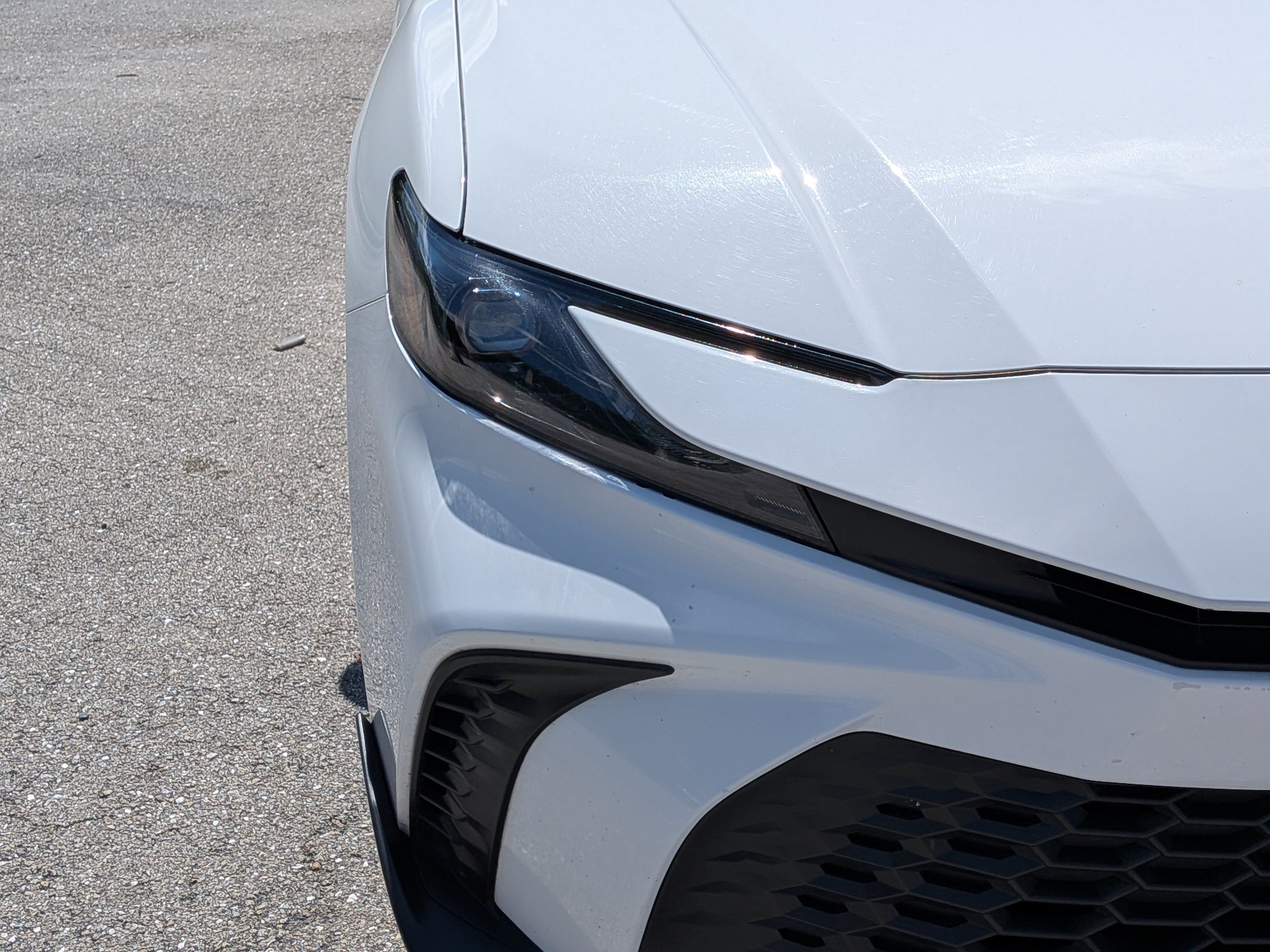 Used 2025 Toyota Camry SE FWD image 10