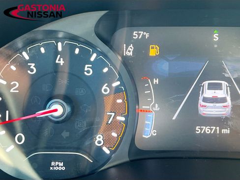 Used 2024 Jeep Compass Latitude image 15