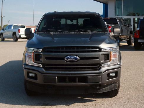 Used 2018 Ford F150 XLT w/ Equipment Group 302A Luxury AWD/4WD image 2