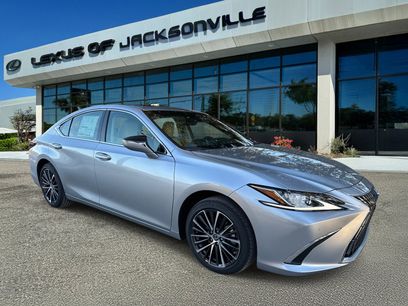 New 2025 Lexus ES 350 w/ Premium Package
