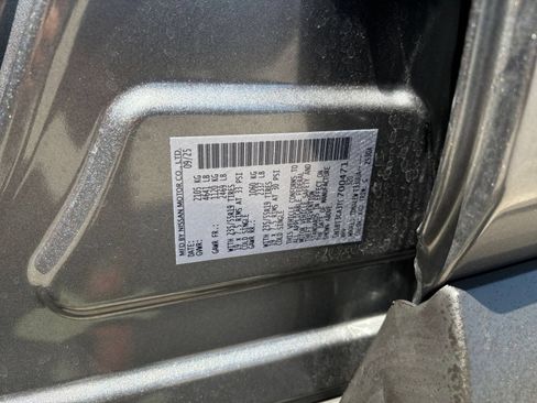 Used 2026 Nissan Rogue SL FWD image 31