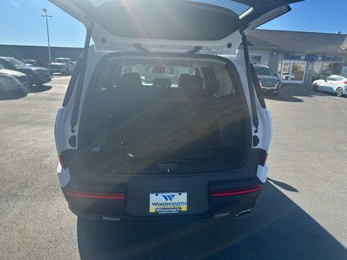 New 2026 Hyundai Santa Fe SE AWD/4WD image 21