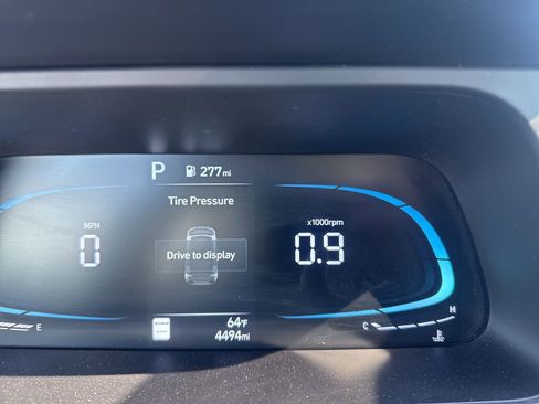 Used 2026 Hyundai Elantra Sport image 42