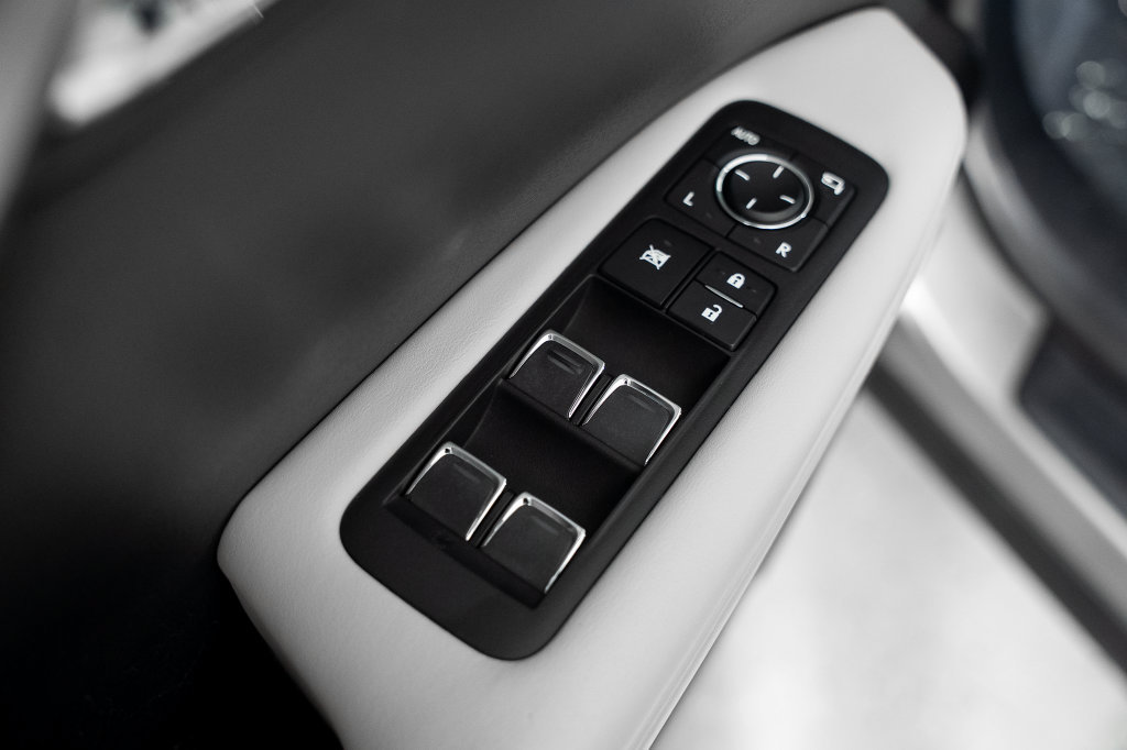 Used 2020 Lexus RX 350 FWD w/ Accessory Package image 33