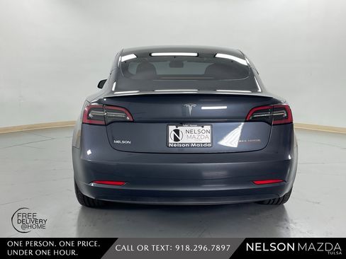Used 2023 Tesla Model 3 Performance image 7