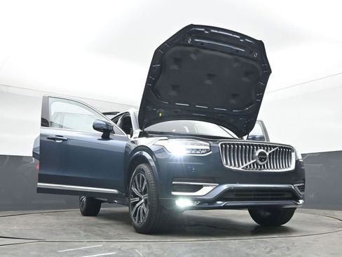 Used 2023 Volvo XC90 B6 Plus w/ Protection Package Premier AWD/4WD image 55