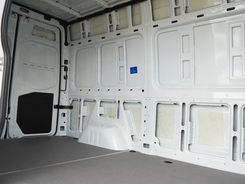 New 2025 Mercedes-Benz Sprinter 2500 image 21