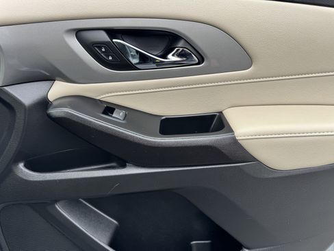 Certified 2023 Chevrolet Traverse LS w/ Safety Package image 28