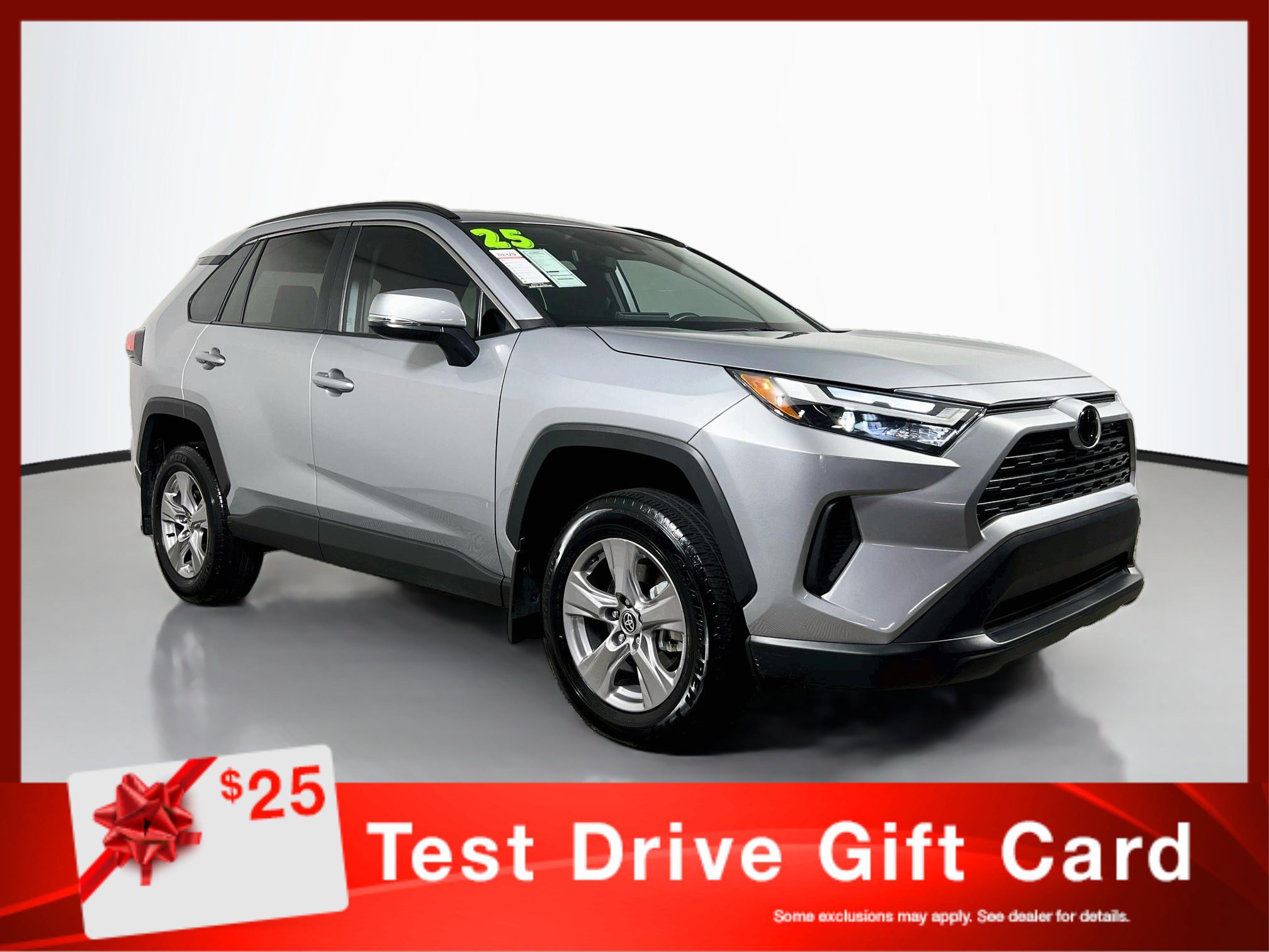 Used 2025 Toyota RAV4 XLE w/ Convenience Package FWD image 1