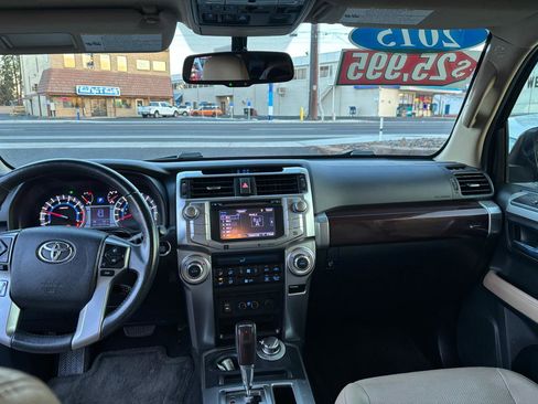 Used 2015 Toyota 4Runner Limited AWD/4WD image 13