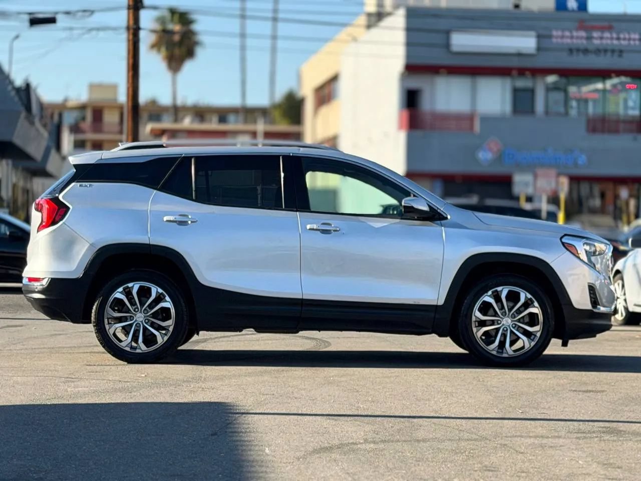 Used 2020 GMC Terrain SLT w/ Preferred Package AWD/4WD image 19