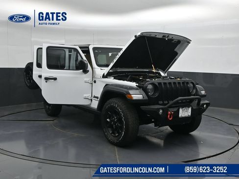 Used 2022 Jeep Wrangler Unlimited Sport AWD/4WD image 56