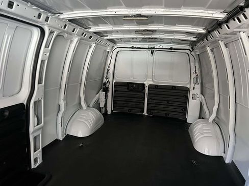 New 2026 GMC Savana 2500 Extended image 31